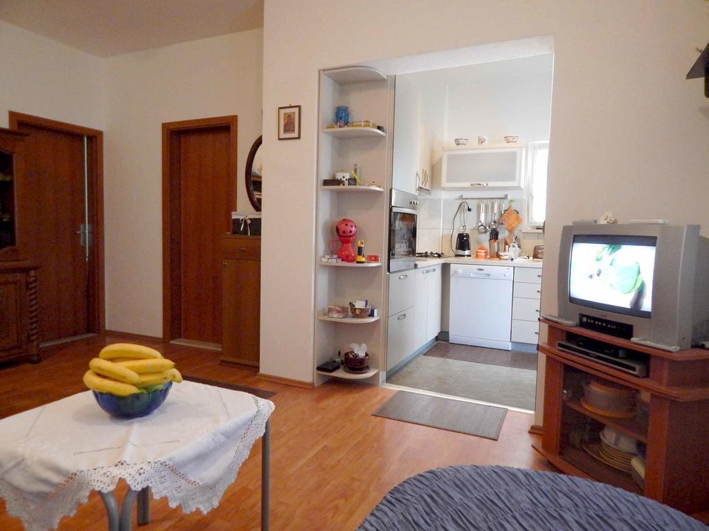 Apartment Lara Makarska Chambre photo